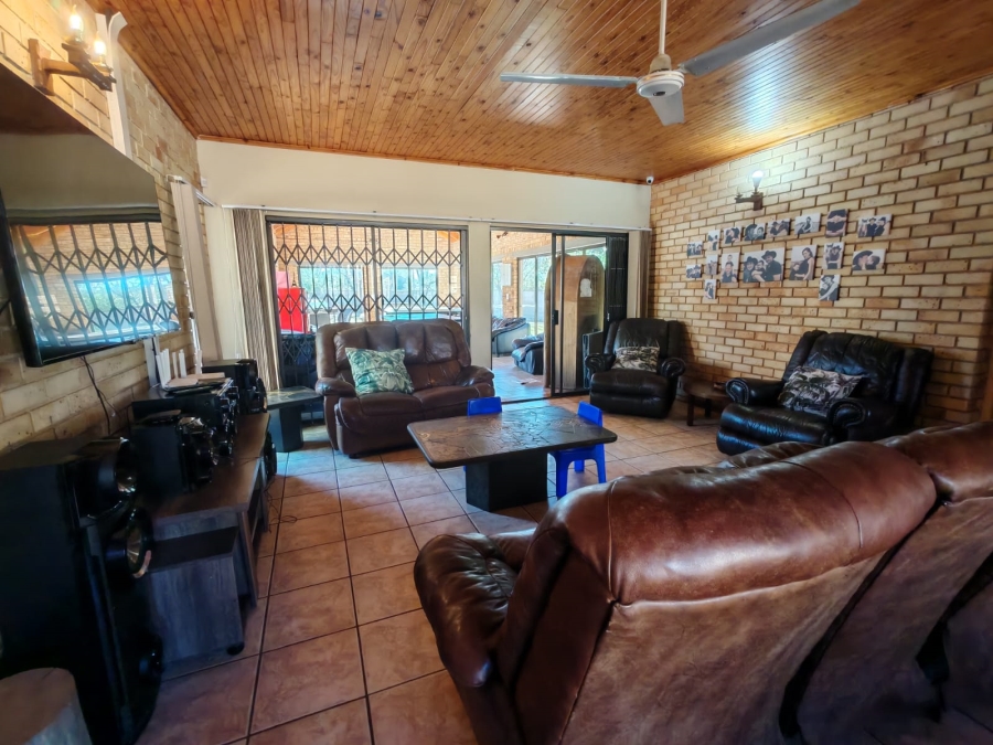 4 Bedroom Property for Sale in Vaalpark Free State